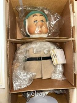 The Ashton-Drake Galleries Disney Snow White Porcelain Doll Figurines In Box COA