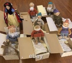 The Ashton Drake Galleries Snow White And The Seven Dwarfs Complete Set. Nib