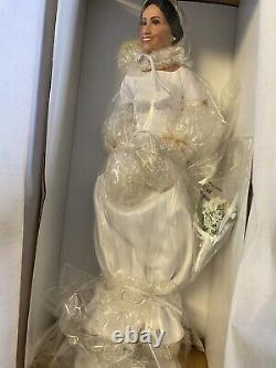 The Ashton Drake Meghan Markle Royal Wedding Porcelain Bride Doll NEW