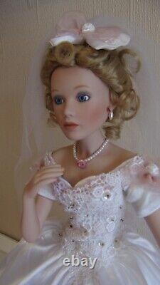 The Ashton Drake galleries Paulette porcelain bride doll 2001