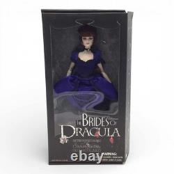 The Brides of Dracula Lucy Ashton Drake Couture Fantasy Integrity Toys