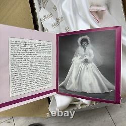 The ashton drake gallery royce reavey ivory elegance Bride 20 doll