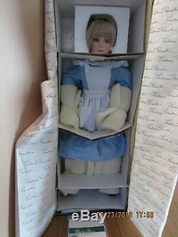Thelma Resch 28 Alice Alice In Wonderland Doll NIB Masterpiece Gallery