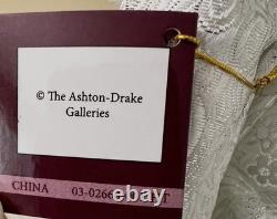 Very Rare Ashton Drake Vinyl Musical Doll Silent Night Angel 25 in