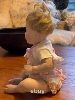 Vintage 1993 Ashton Drake Galleries Cute as a button Collectable Porcelain Doll