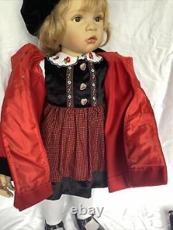 Vintage Ashton Drake 30 Doll Maddies Christmas Visit Waltraud Hanl Red Coat