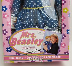 Vintage Mrs. Beasley Talking Doll Ashton Drake Cheryl Ladd Voice 2000 COA 20