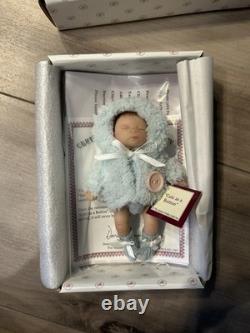 Vintage THE ASHTON DRAKE Handcrafted MINI Vinyl Dolls lot of 5