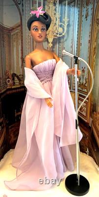 Violet Waters Swingtime Serenade Doll Odom Ashton Drake AA With A Microphone