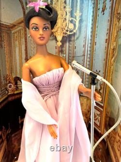 Violet Waters Swingtime Serenade Doll Odom Ashton Drake AA With A Microphone