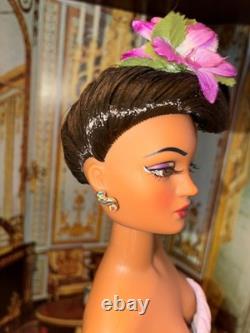 Violet Waters Swingtime Serenade Doll Odom Ashton Drake AA With A Microphone