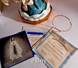 Virgin Mary Statue Doll Our Lady of Lourdes with Snake Ashton Drake 22 Cloth Cape