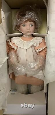 Vtg Ashton Drake First Issue Peaches And Cream Doll With COA Retired 1995