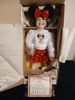 Walt Disney World Girl by The Ashton-Drake Galleries #76031 16 Porcelain Doll